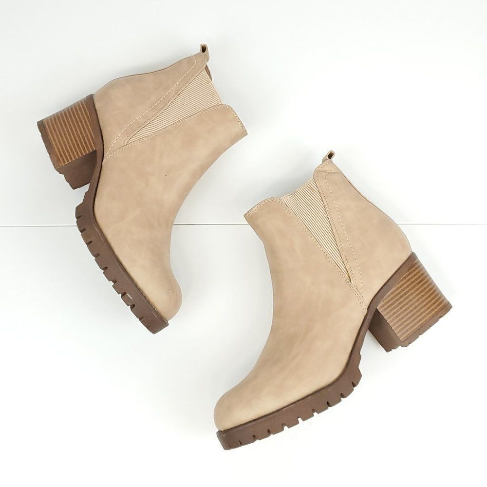 MIA Lylith Chelsea Lug Ankle Boot Size 10 - Picture 5 of 12